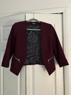 Burgundy Cropped Blazer with Zippered Pockets